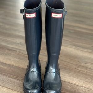 Hunter Navy Rain Boots